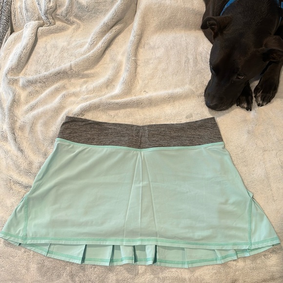 Lulu Pace Setter skirt size 8 - Picture 1 of 5